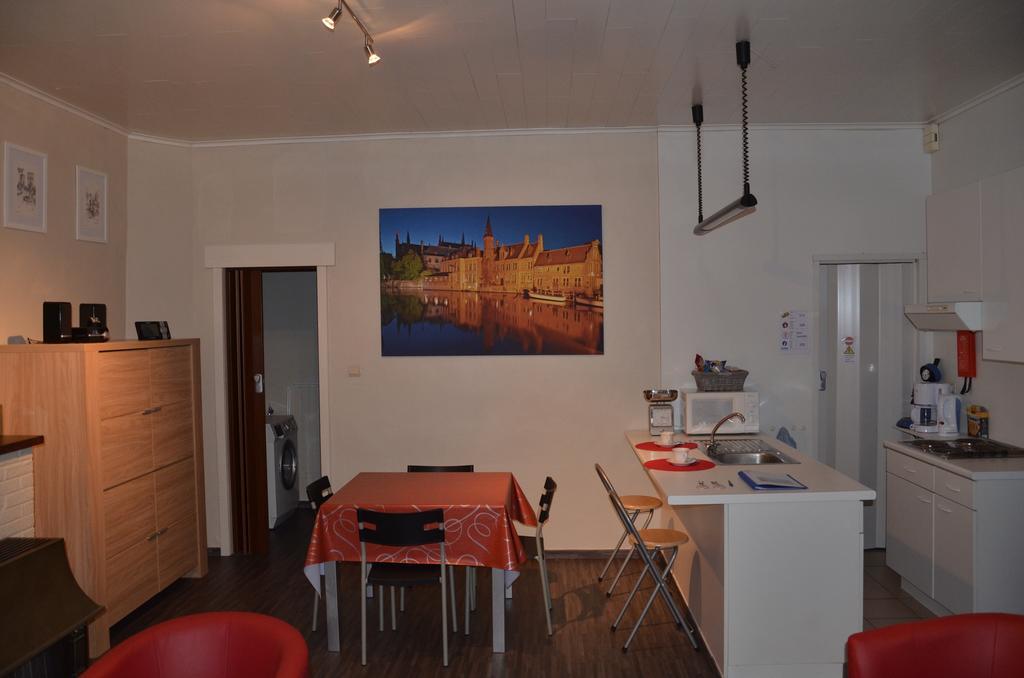 Apartment Sariks Place ブルージュ エクステリア 写真